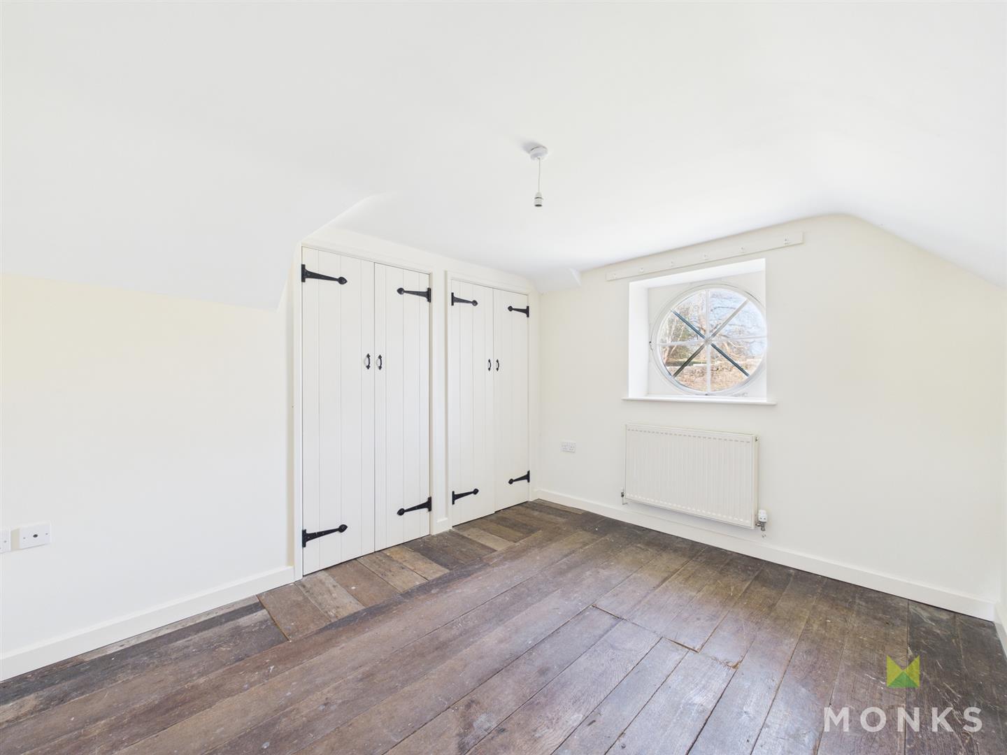 5 Oakhurst Cottage Oakhurst Road, Oswestry, SY10 7BY For Sale